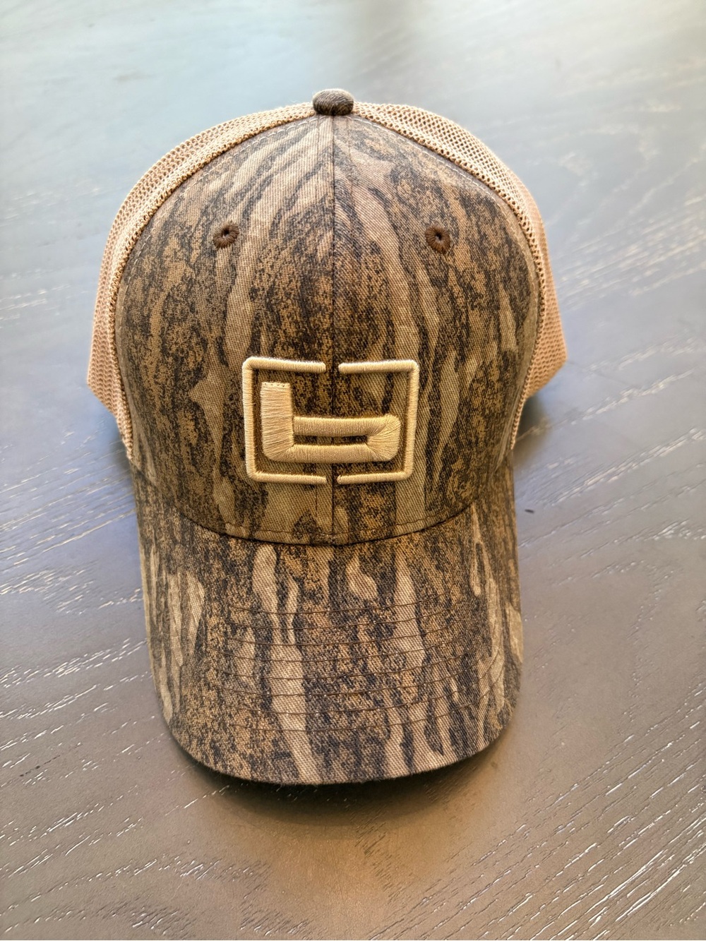 Banded Camo Hunting Caps. Mesh SnapBack